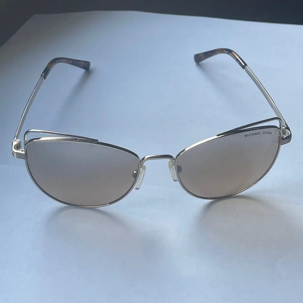 Michael Kors sunglasses - Picture 3 of 17